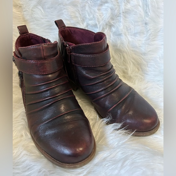 Earth brand booties. Sz 7.5 - Picture 1 of 11